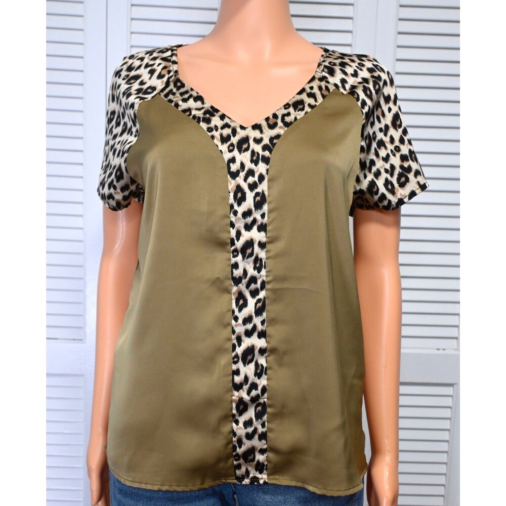 Emery Rose Women’s Satin Blouse Olive Green Leopard Print V-Neck Size S